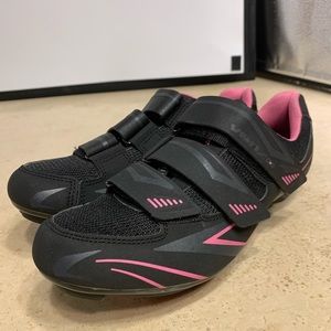 New Venzo Women’s cycling or spinning shoes in black pink🚵‍♀️🚴‍♂️